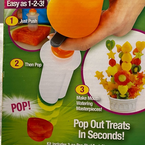 Pop Chef, shape fruit cutter as seen on tv. 10 piece kit. Never used. - Picture 9 of 14